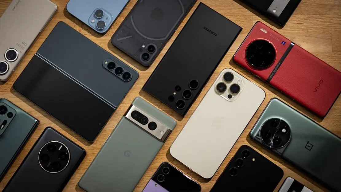 Büyük Ekranlı En İyi Akıllı Telefonlar: Galaxy S24 Ultra'dan iPhone 16 Pro Max'a!