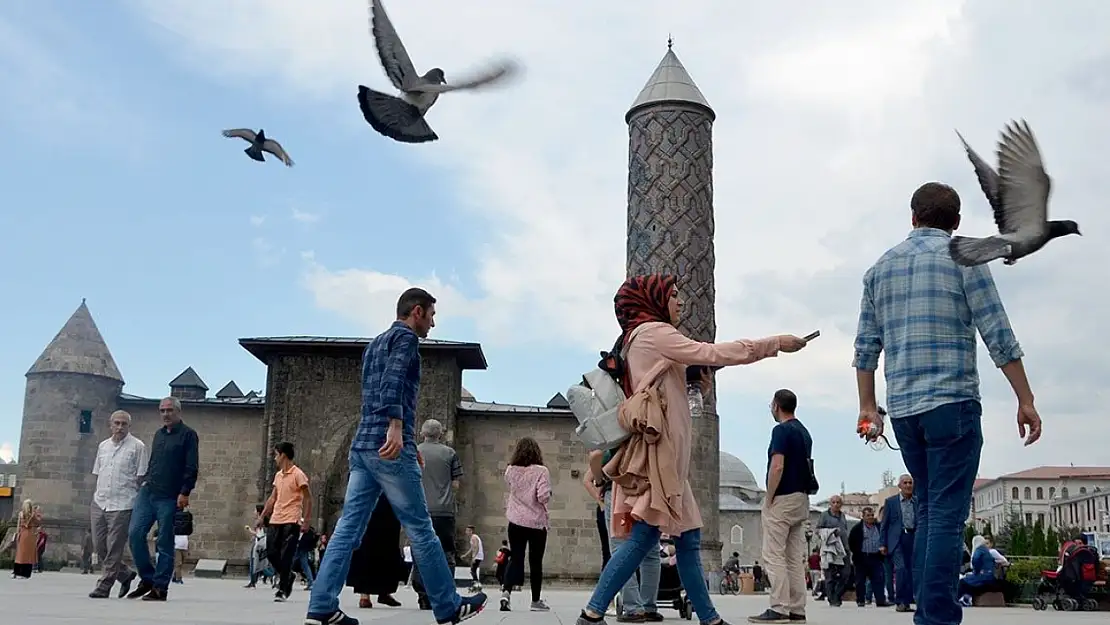 Cilt Kanseri Farkındalık Ayı'nda erken teşhisin önemi vurgulandı!