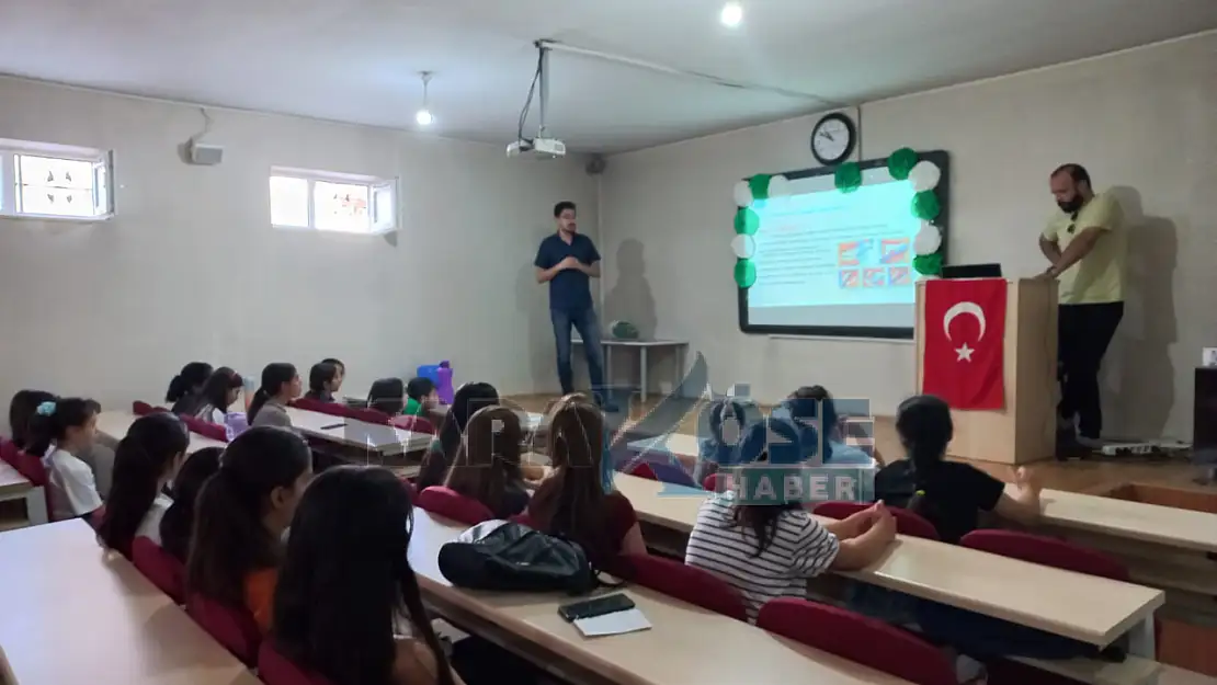 Çocuklar ve gençler yaz kurslarında hem öğrendi hem eğlendi