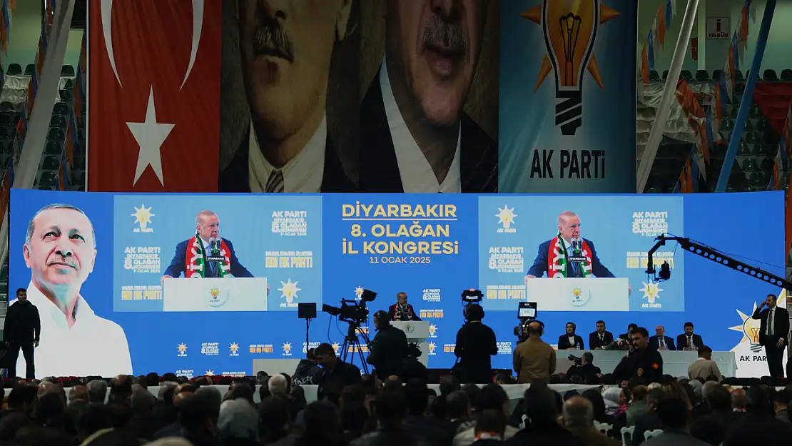 Cumhurbaşkanı Erdoğan Diyarbakır ziyaretini tamamladı