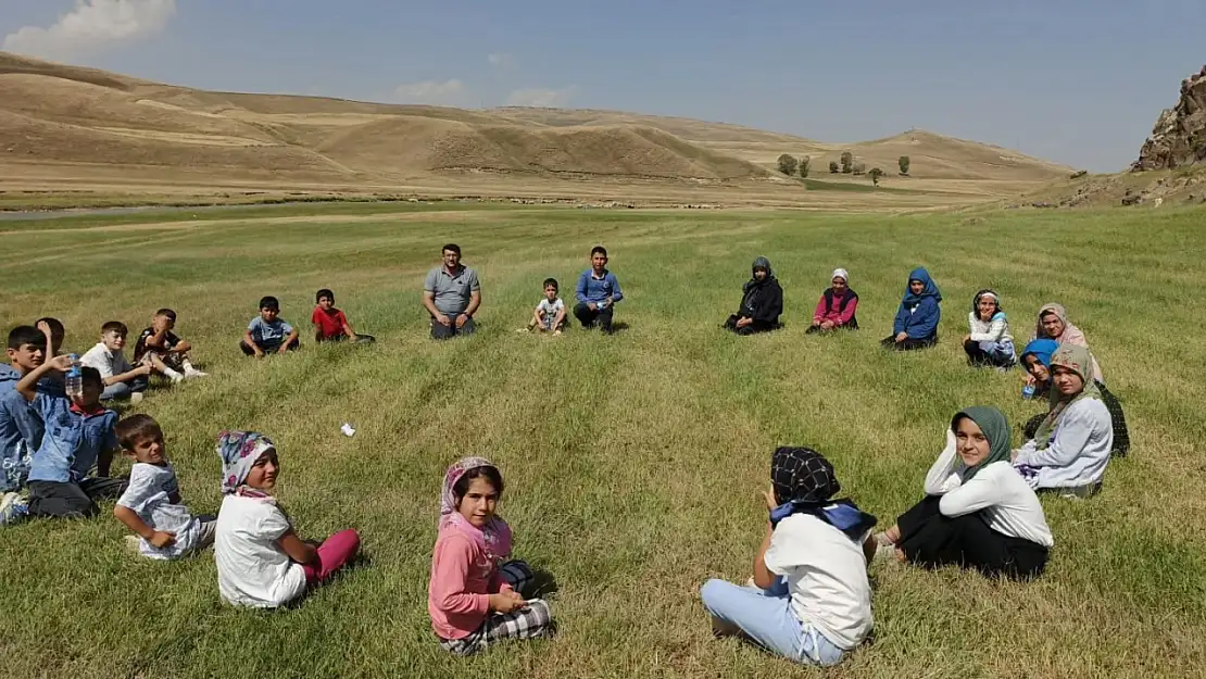Diyadin'de tarih ve iman buluştu: 'Fatih ve Fetih' anlatıldı