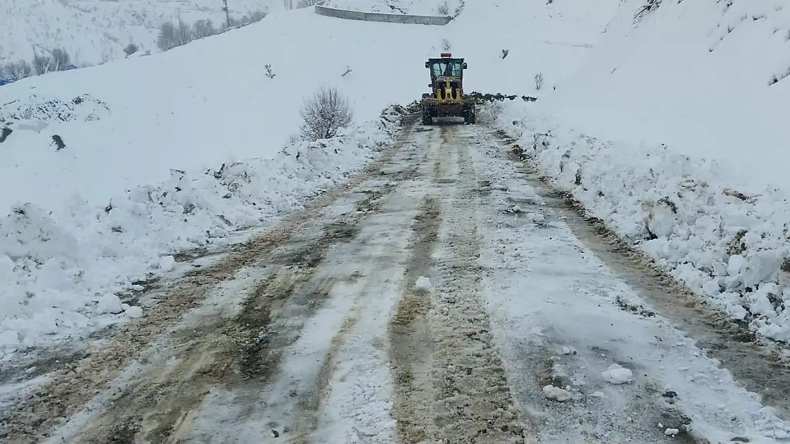 Diyarbakır'da 69 kırsal mahallenin yolu ulaşıma açıldı