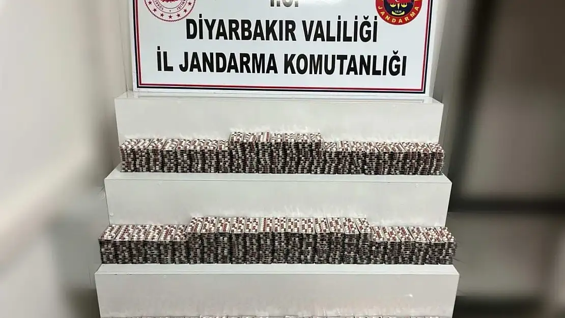 Diyarbakır'da uyuşturucu operasyonu: Binlerce uyuşturucu hap ele geçirildi