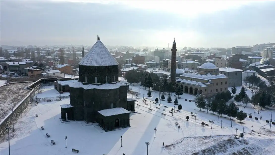 Doğu Anadolu'da 5 ilde kar yağışı