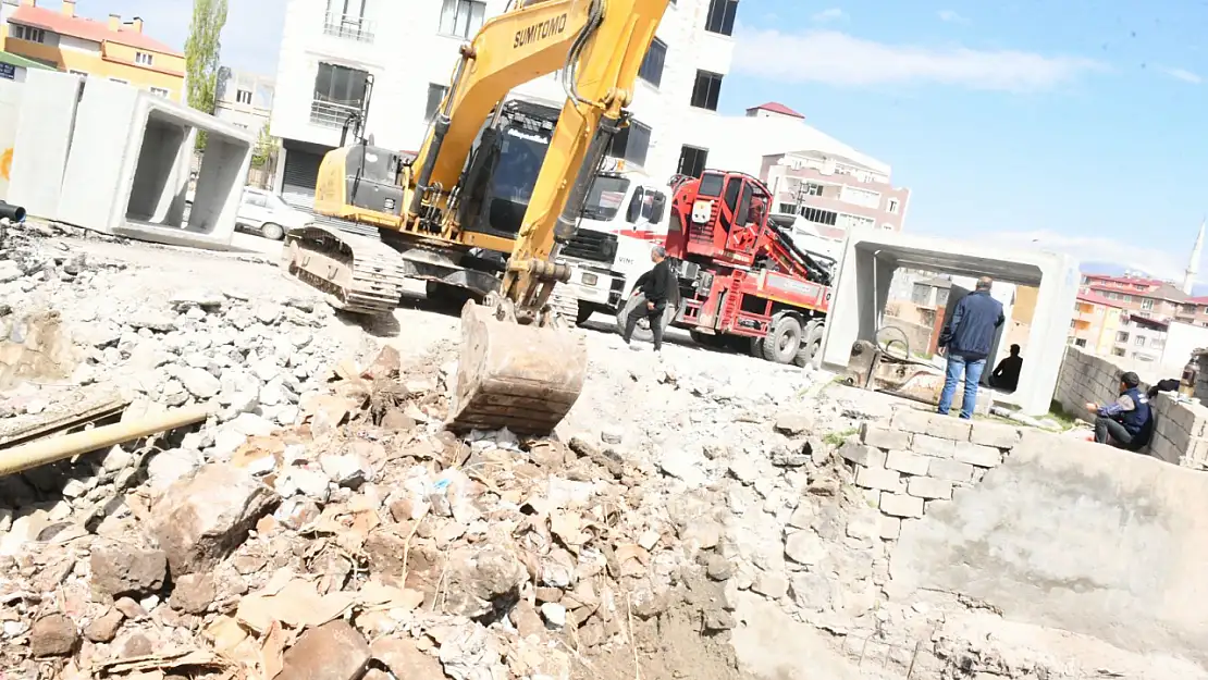 Doğubayazıt'ta bahar yağışlarına karşı altyapı önlemleri arttı