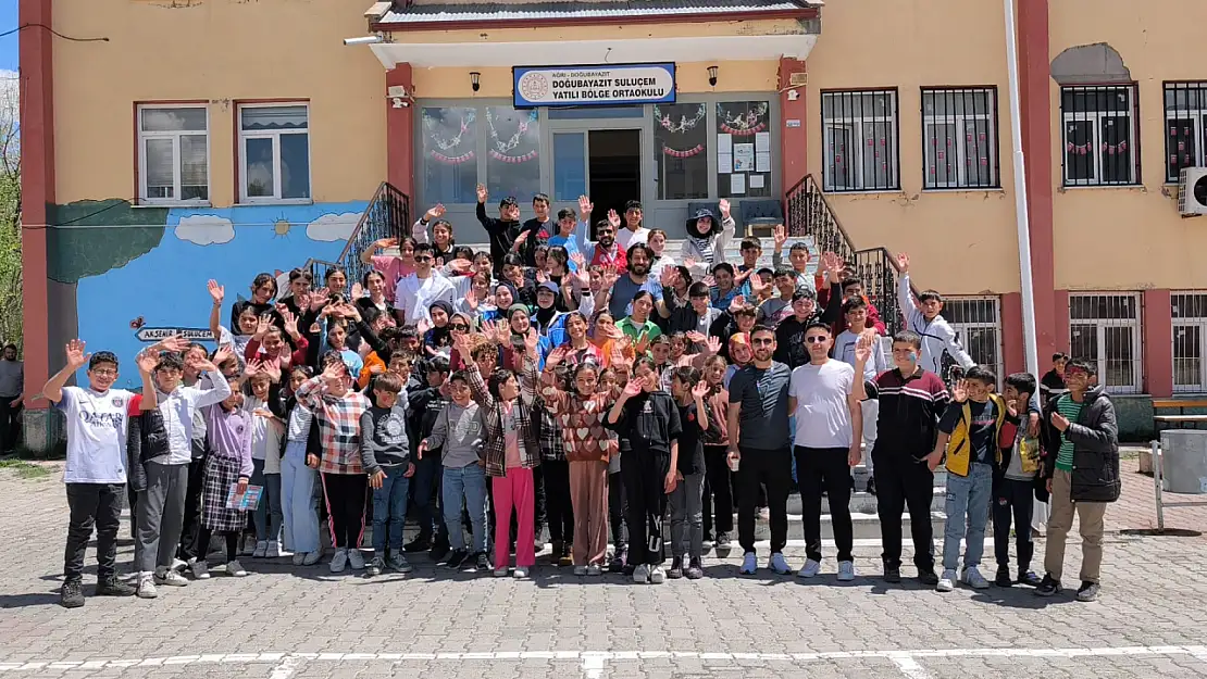 Doğubayazıt Gençlik Merkezi, Sulucem Köyü öğrencileriyle etkinlikte buluştu