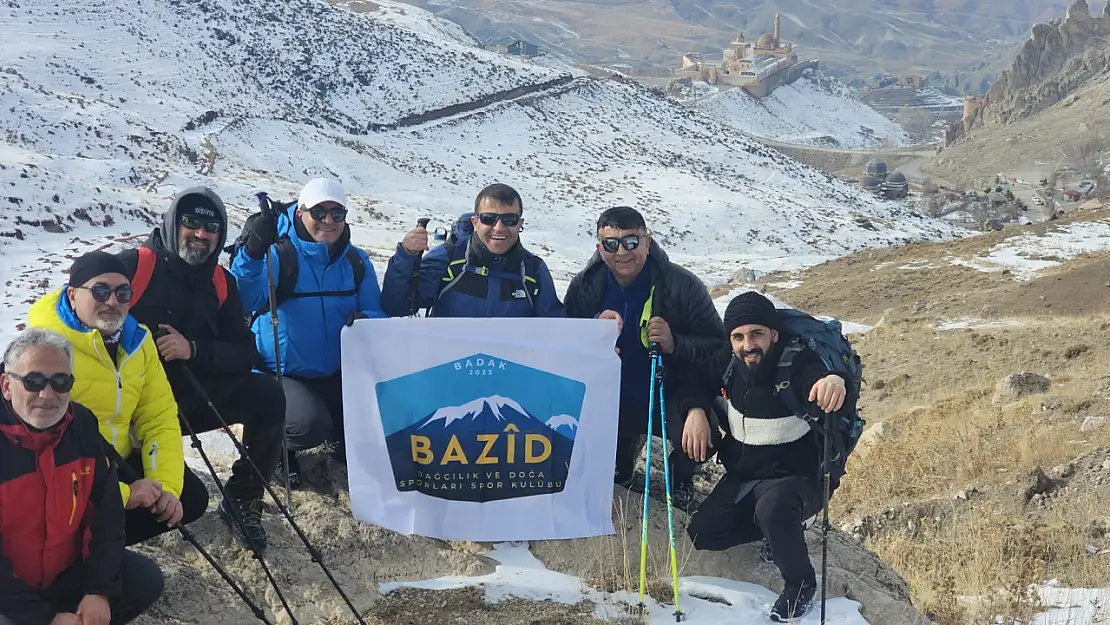 Doğubayazıt'ta dağcılık tutkunları Yukarı Tavla köyü'nde buluştu