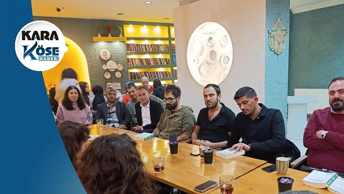 Doğubayazıt'ta kitap dostları aynı masada buluştu