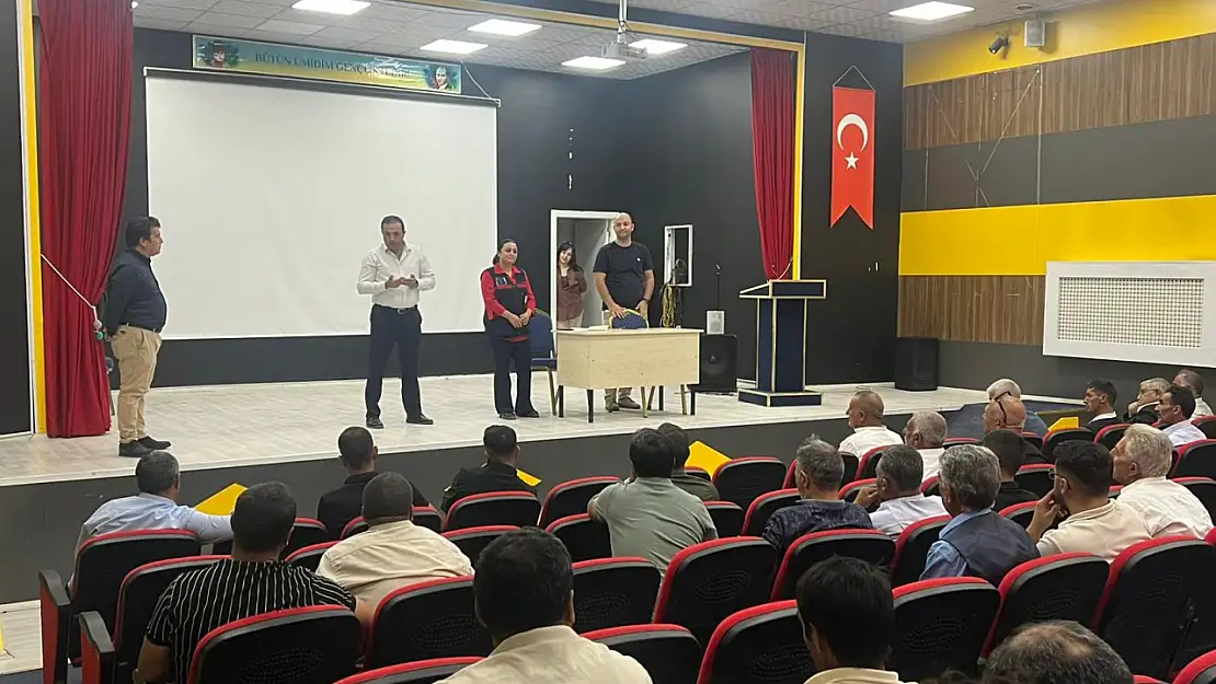Doğubayazıt'ta üreticilere şap hastalığı uyarısı