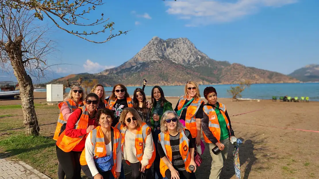 Doğubayazıt'tan Antalya'ya, kadına saygı zirve tırmanışı