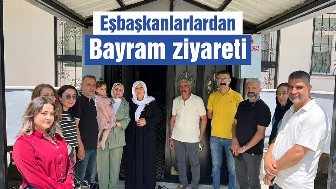Edremit Belediyesi'nden Mahallelere Bayram Ziyareti