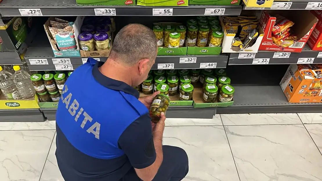 Edremit Belediyesi'nden Marketlere Sıkı Denetim