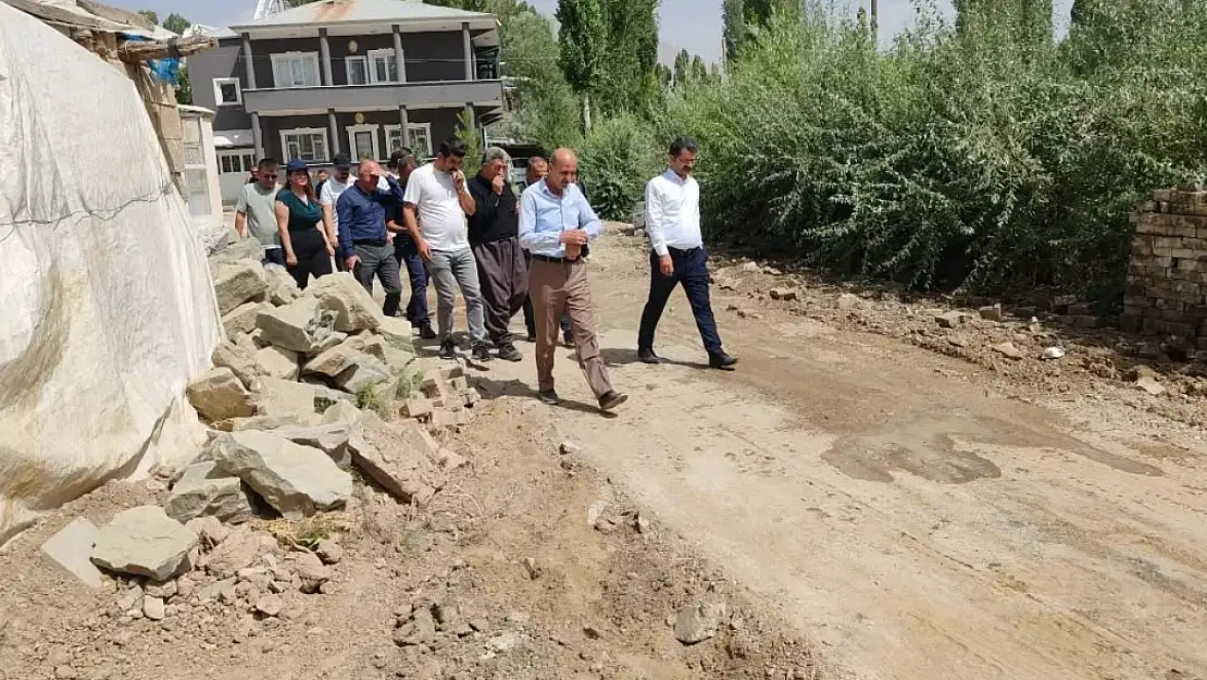 Edremit Belediyesi'nden Selahattin Eyyübi Mahallesi'ne Ziyaret