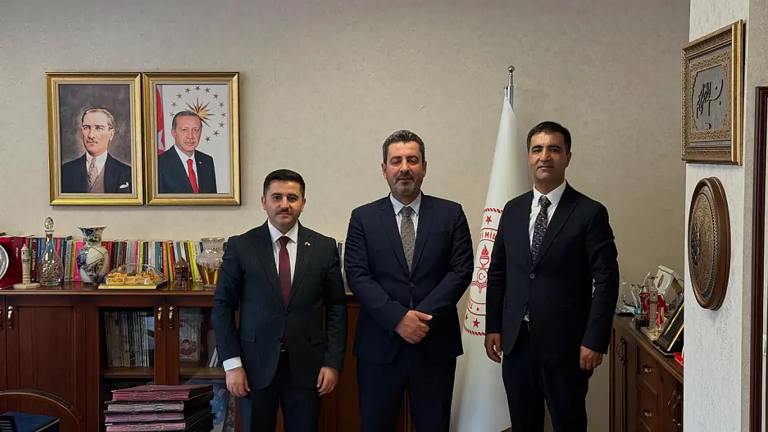 Eğitim Projeleri İçin İstişare: Kaymakam ve AK Parti Başkanı Genel Müdürü Ziyaret Etti
