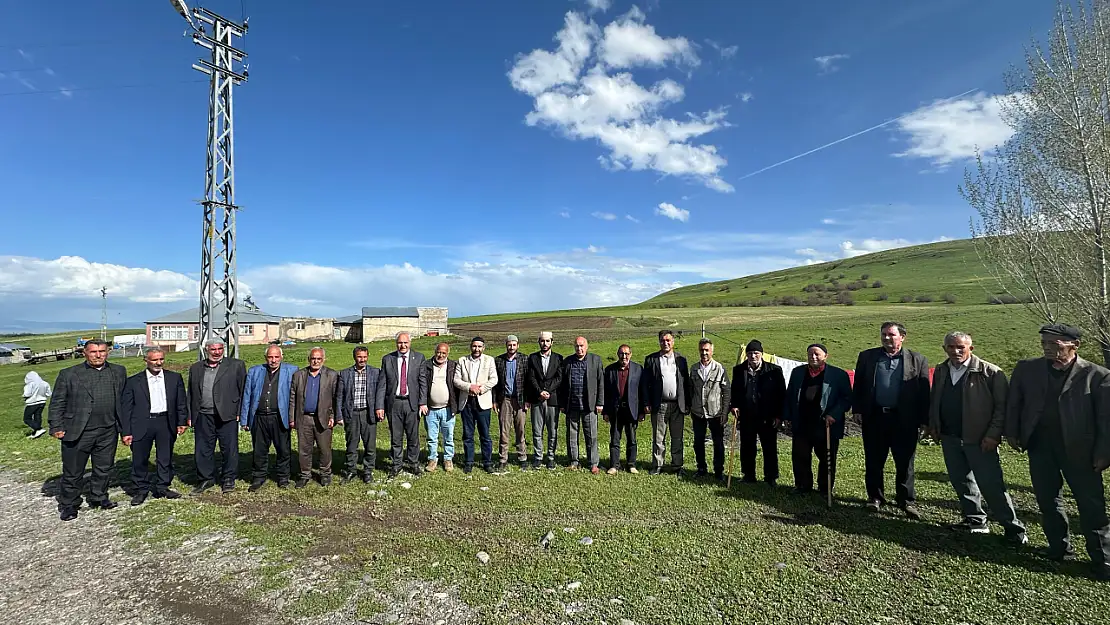 Eleşkirt'te barış rüzgarı esti Başkan Yakut akraba aileleri buluşturdu