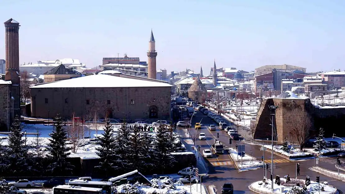 Erzurum'a göç edenlerin çoğu eğitim için geliyor