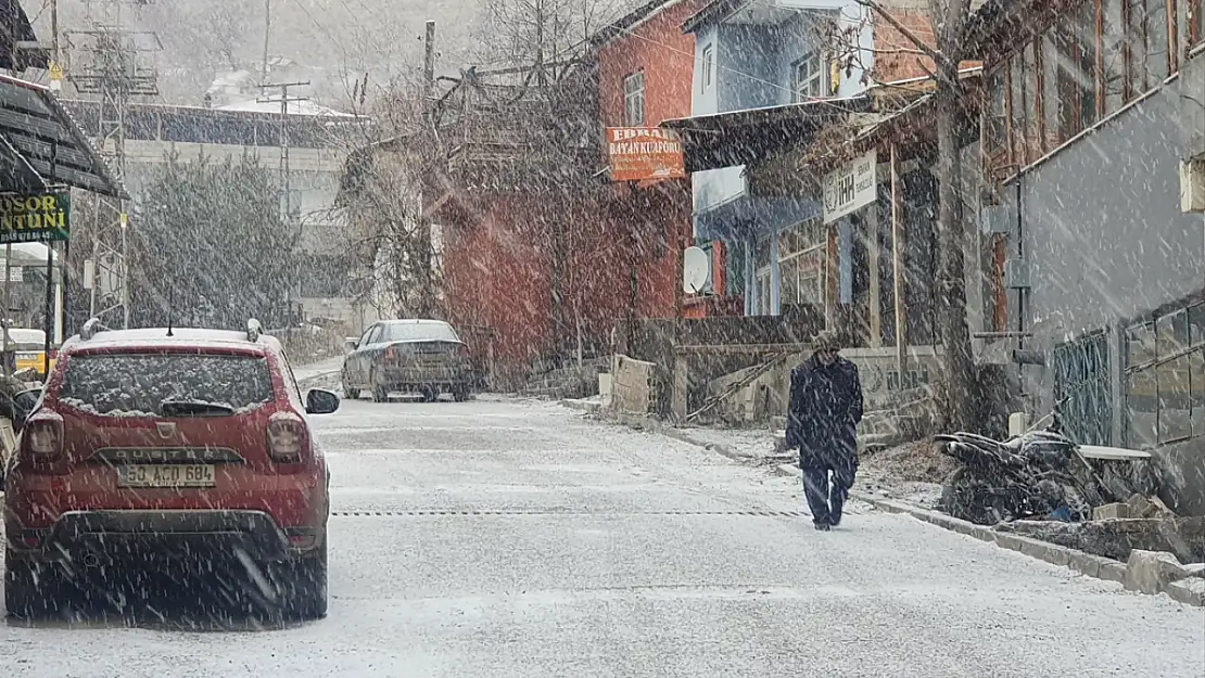 Erzurum, Ardahan ve Kars kışa teslim oldu