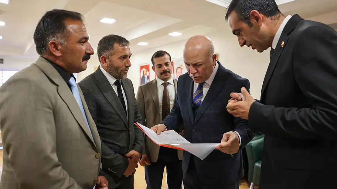Erzurum Büyükşehir Belediyesi, Halk Günü Etkinliğiyle Hemşehrileriyle Bir Araya Geldi