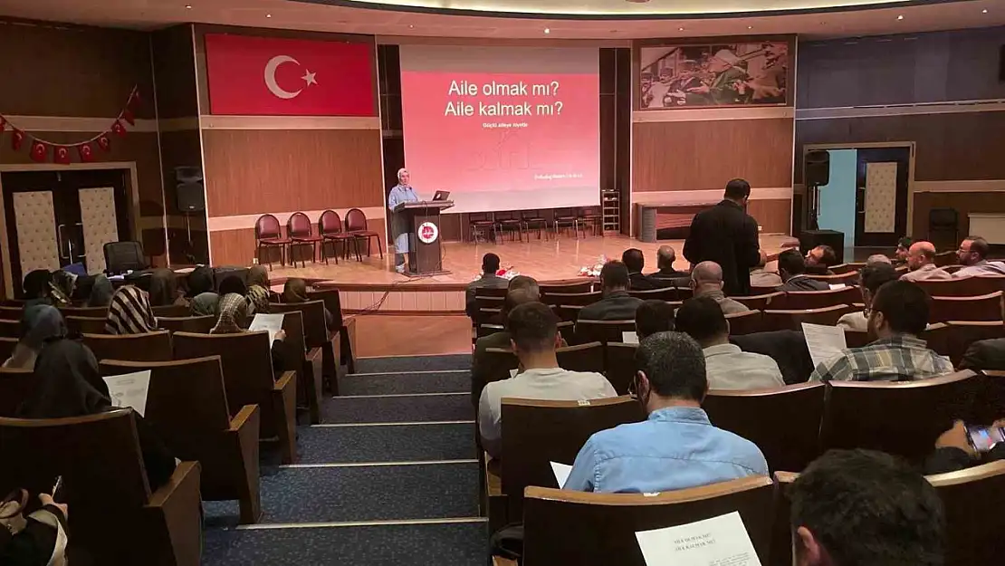Erzurum'da Aile İçi Sağlıklı İletişim Semineri Gerçekleştirildi