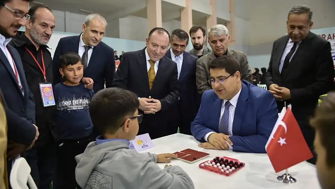 Erzurum'da Akıl ve Zekâ Oyunları Turnuvası İl Finali Düzenlendi