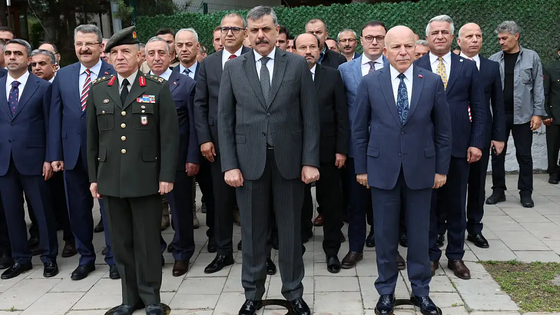 Erzurum'da Atatürk'ün Şehre Gelişinin 106. Yılı Coşkuyla Kutlandı