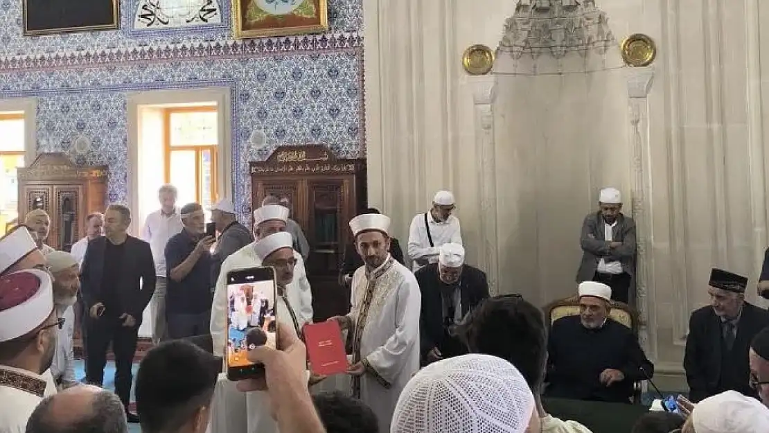 Erzurum'da Din Görevlilerine İcazet Merasimi Yapıldı