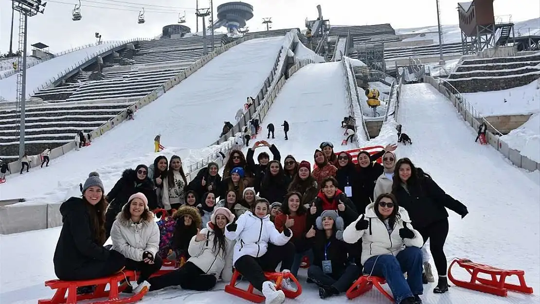 Erzurum'da düzenlenen 'Kış Sporları Kampı' tamamlandı