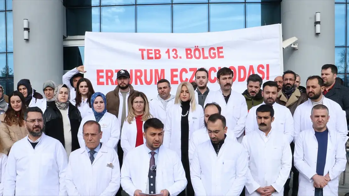 Erzurum'da eczacılar sorunlarını ve taleplerini dile getirdi