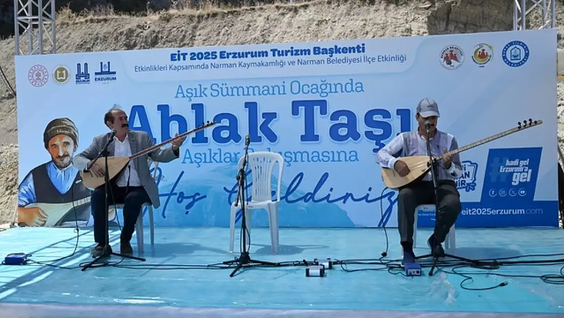 Erzurum'da Geleneksel Aşık Kültürü Kutlandı: Ablaktaşı Aşıklar Buluşması ve Aşık Sümmani Anma Töreni Gerçekleştirildi