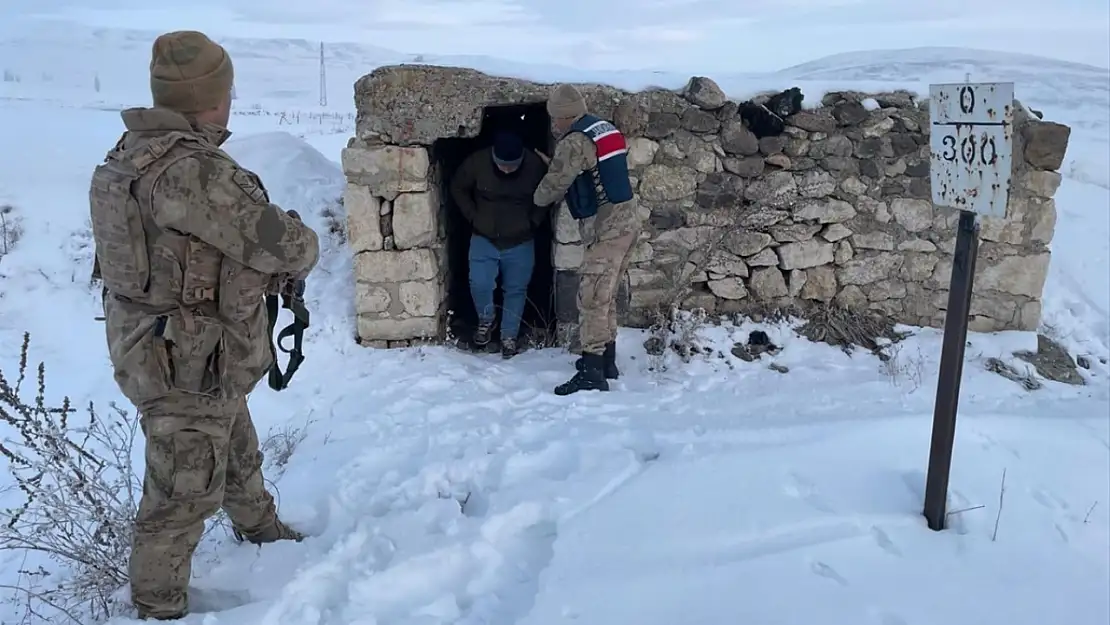 Erzurum'da göçmen kaçakçılığı operasyonu: 11 tutuklama