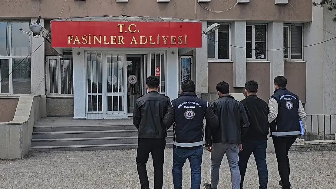 Erzurum'da Göçmen Kaçakçılığı Operasyonunda Üç Şüpheli Tutuklandı
