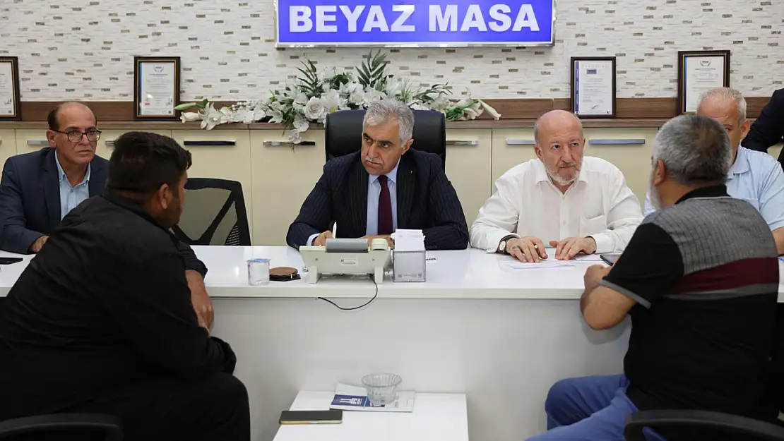Erzurum'da Halk Günü ile Vatandaşların Talepleri Dinlendi