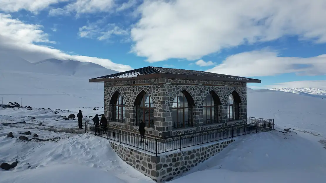 Erzurum'da Pir Ali Baba Türbesi yenilenerek ziyarete açıldı