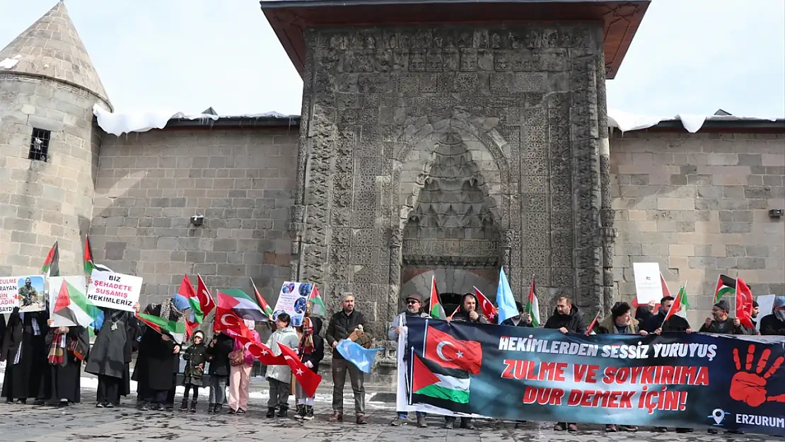 Erzurum'da sağlık çalışanları soğuğa rağmen Gazze için yürüdü