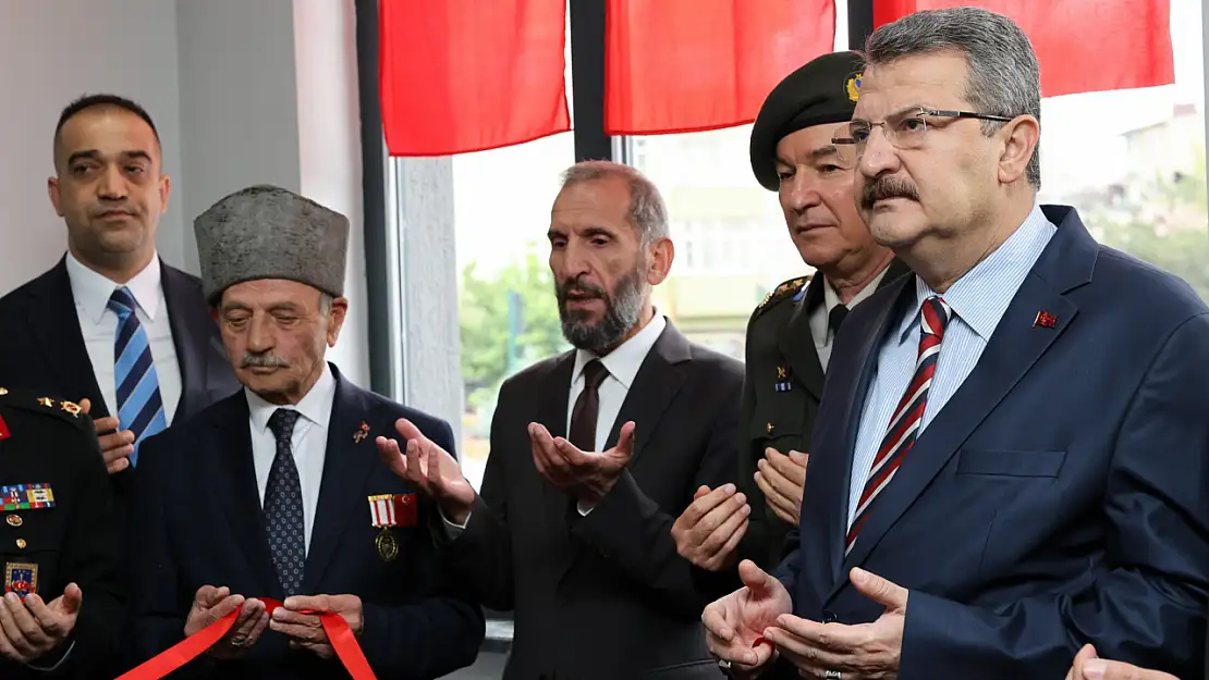 Erzurum'da Savaş Müzesi Hizmete Açıldı