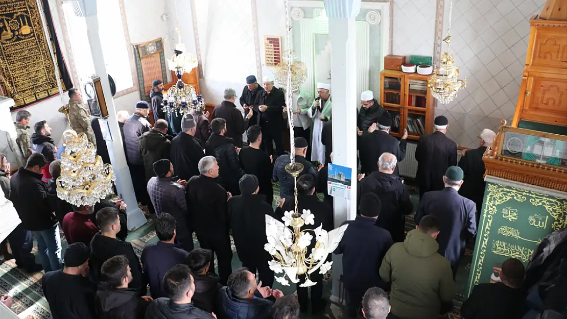 Erzurum'da şehit Taha Nergiz dualarla anıldı