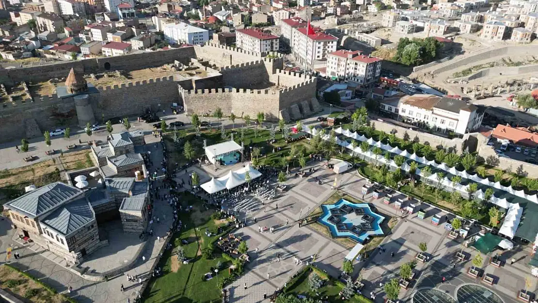 Erzurum'da Tarihi Konaklarda Geleneksel El Sanatları Atölyeleri Hayata Geçti!