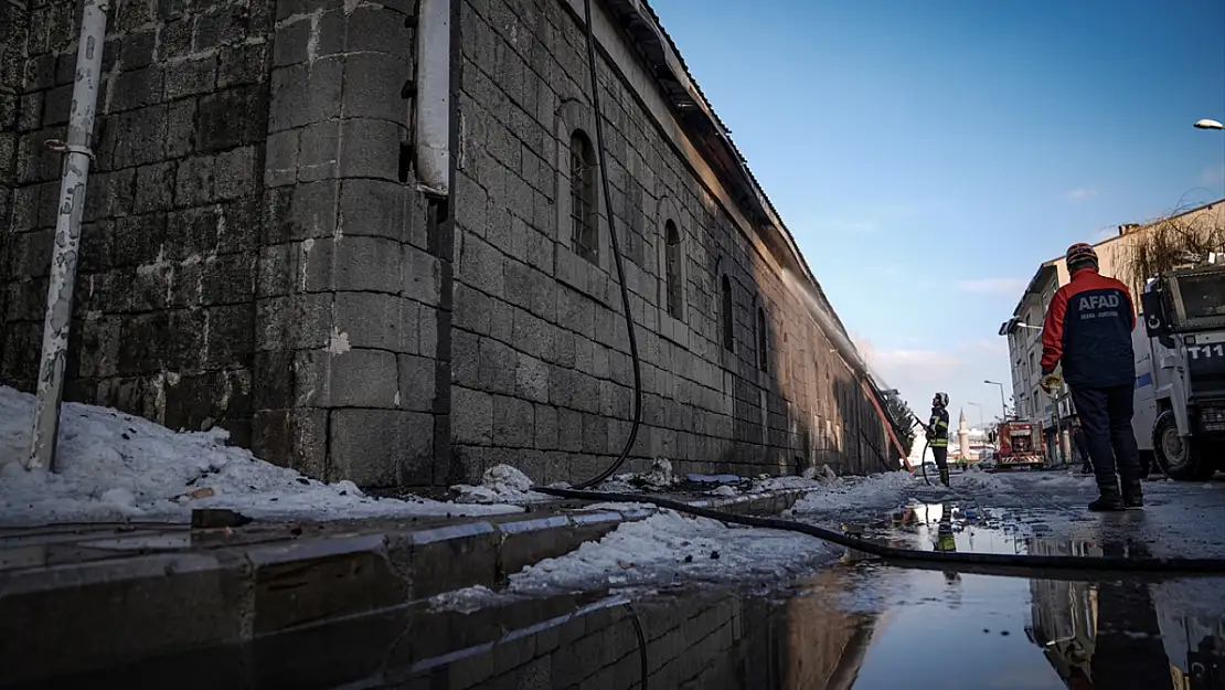 Erzurum'daki Taş Ambarlar'da çıkan yangın söndürüldü