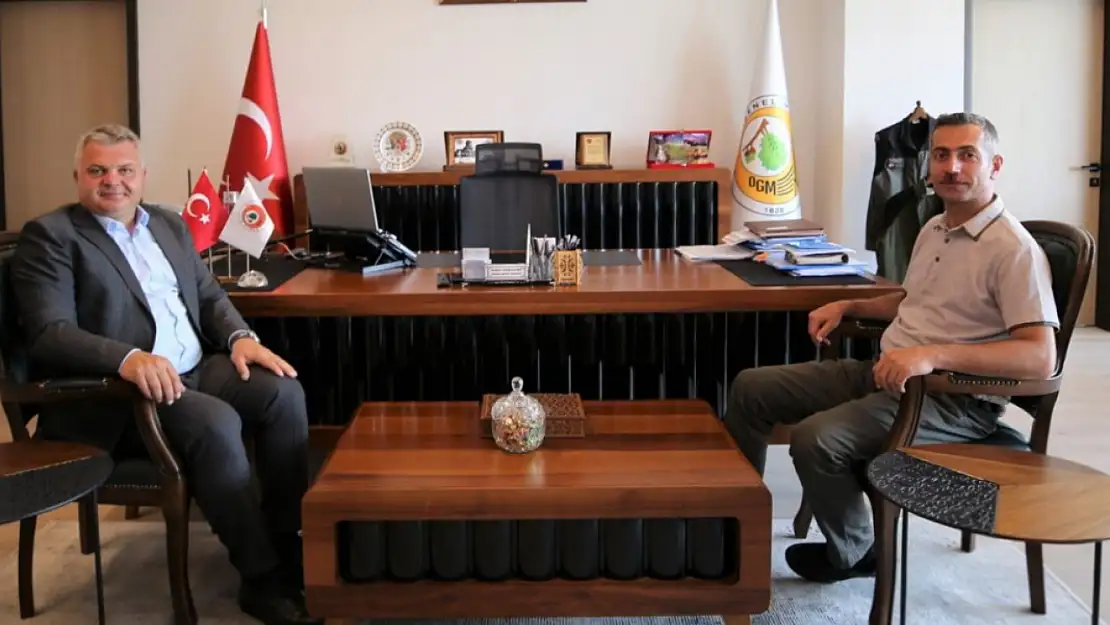 Erzurum DSİ 8. Bölge Müdürü Oğuzhan Yavuz'dan Orman Bölge Müdürü Serkan Karakurt'a Hayırlı Olsun Ziyareti