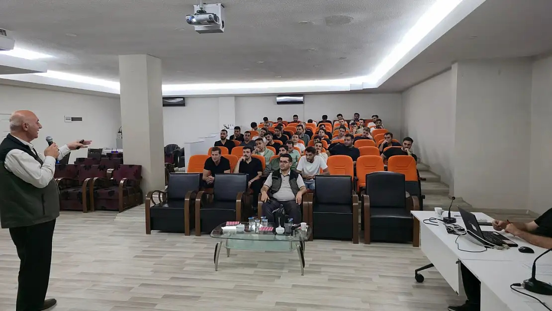 Erzurum Orman Bölge Müdürlüğü, Göreve Yeni Başlayan Personele Mesleki Eğitim Verdi