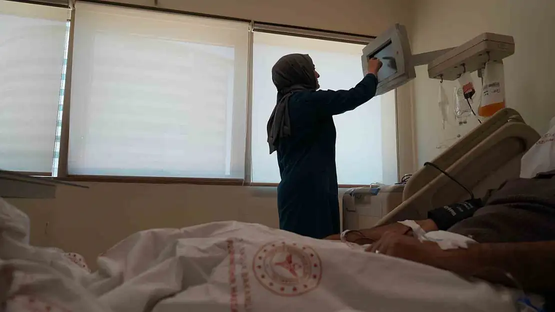 Erzurum Şehir Hastanesi'nde ilk kez kök hücre bağışı başarıyla gerçekleştirildi