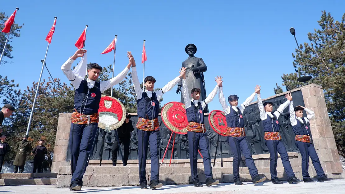 Erzurum'un düşman işgalinden kurtuluşunun 107. yıl dönümü coşkuyla kutlandı