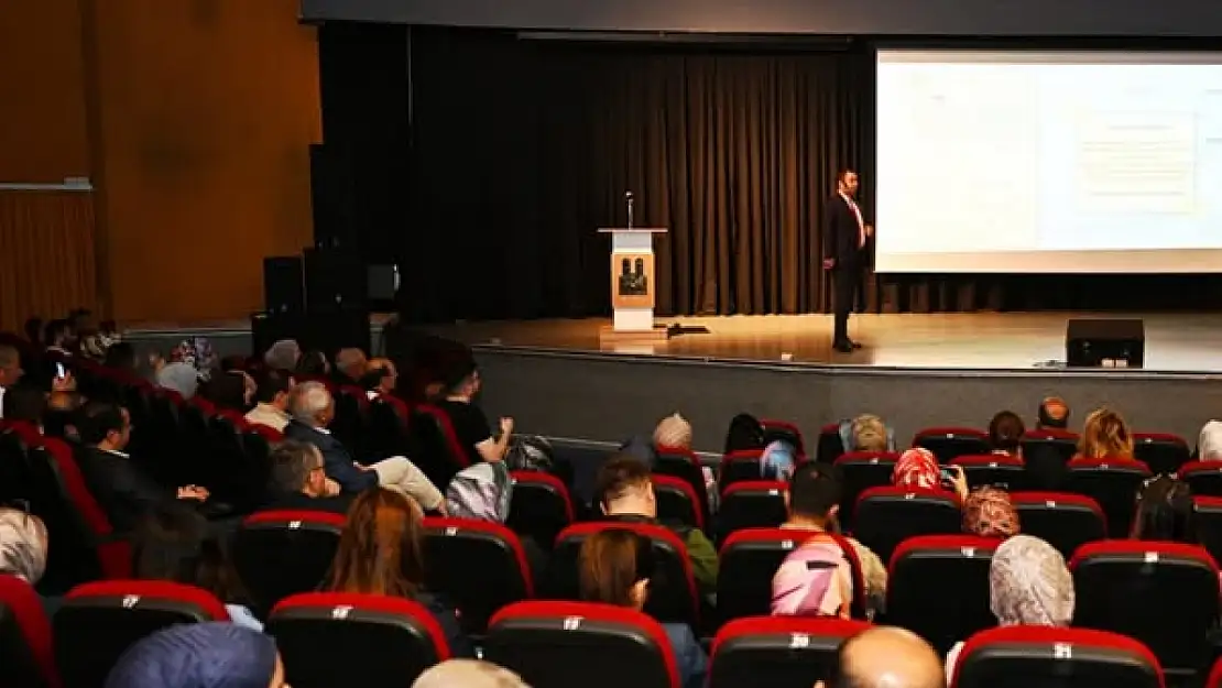 Erzurum Valiliği'nde Resmî Yazışma Kuralları Hizmet İçi Eğitim Semineri Gerçekleştirildi
