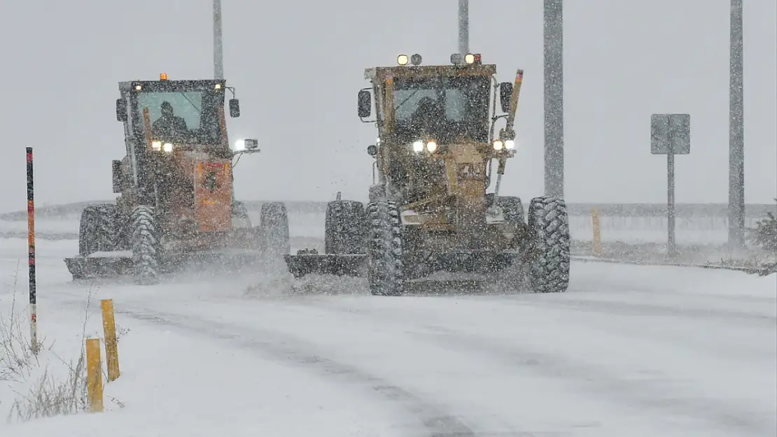 Erzurum ve Kars'ta soğuk hava etkisini sürdürüyor