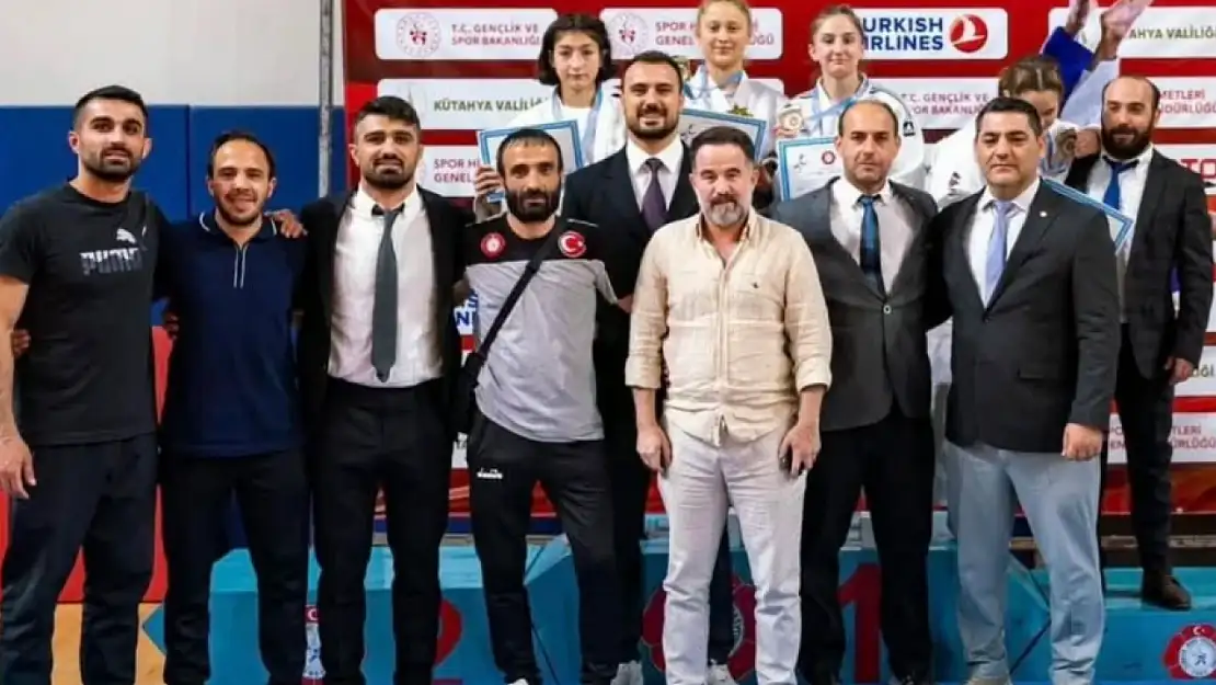 Erzurumlu Sporculardan Türkiye Genelinde Büyük Başarı: 6 Branşta Gururlandıran Sonuçlar!