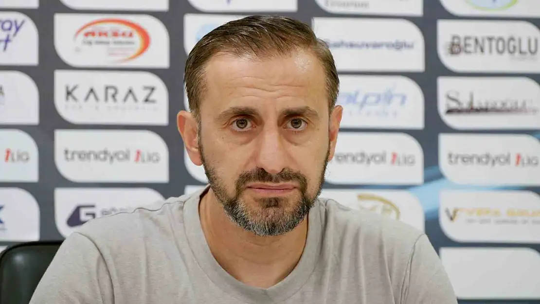 Erzurumspor'dan tarihi galibiyet! Özbalta, zaferi şehre ve taraftara ithaf etti