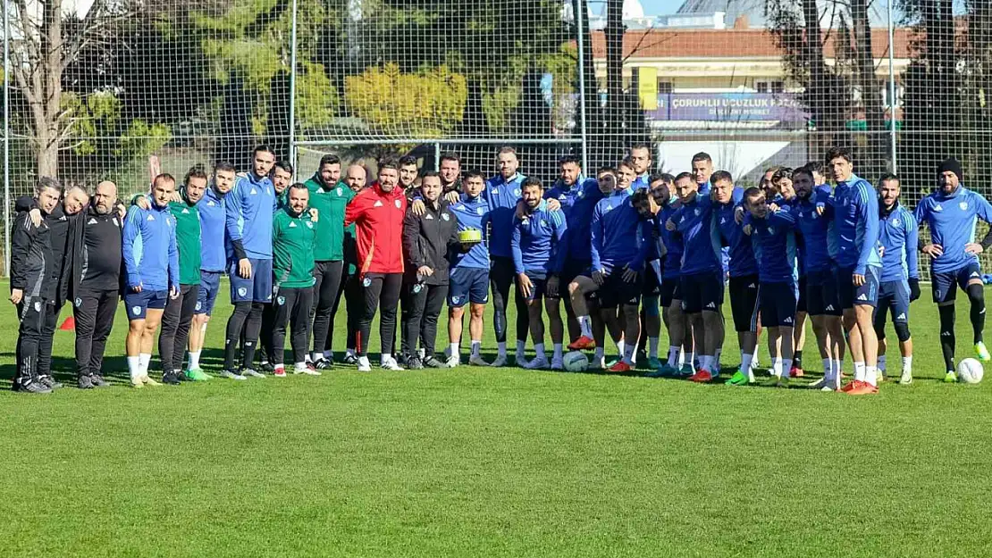 Erzurumspor FK, Ümraniyespor maçı hazırlıklarını moralli sürdürüyor