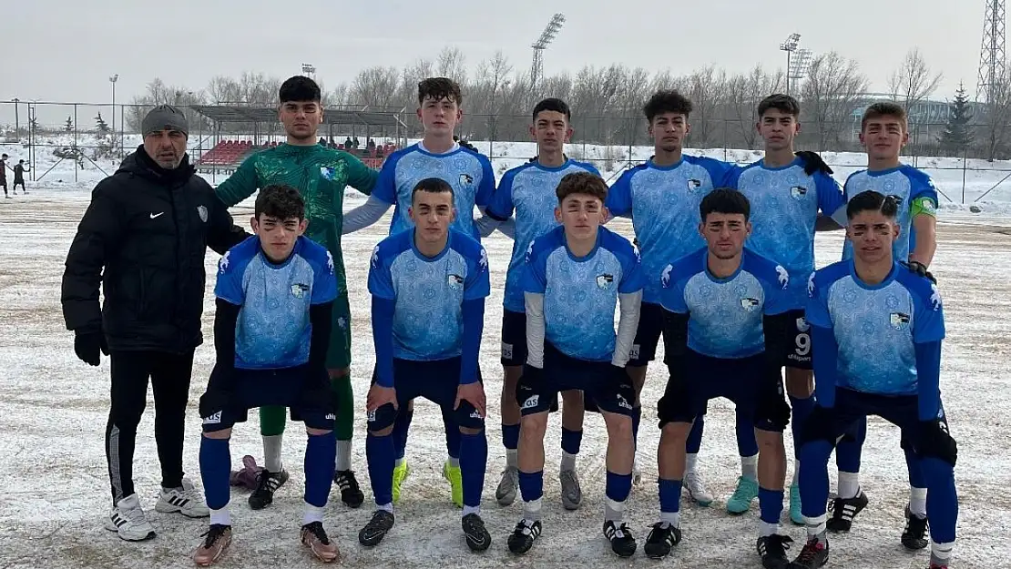Erzurumspor U16 fırtınası