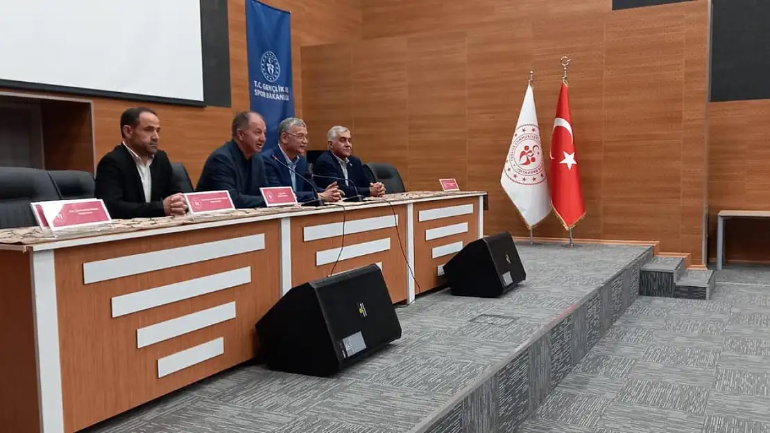 Eski Vali Celalettin Güvenç Erzurum'da Tesisleri İnceledi