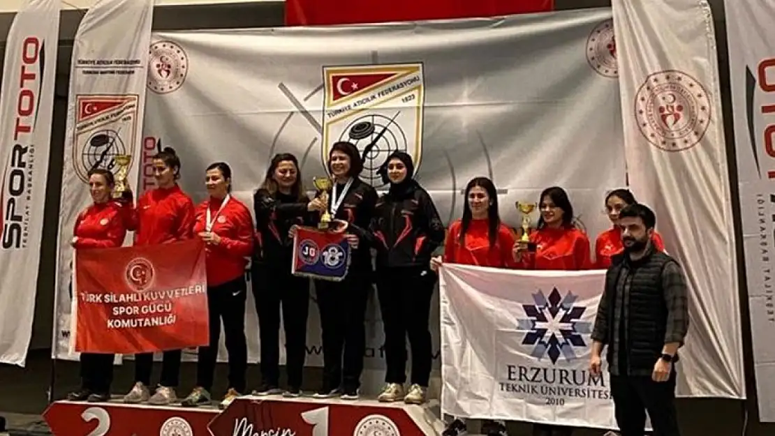 ETÜ spor kulübü Türkiye Atıcılık Şampiyonası'nda Türkiye 3.'sü oldu